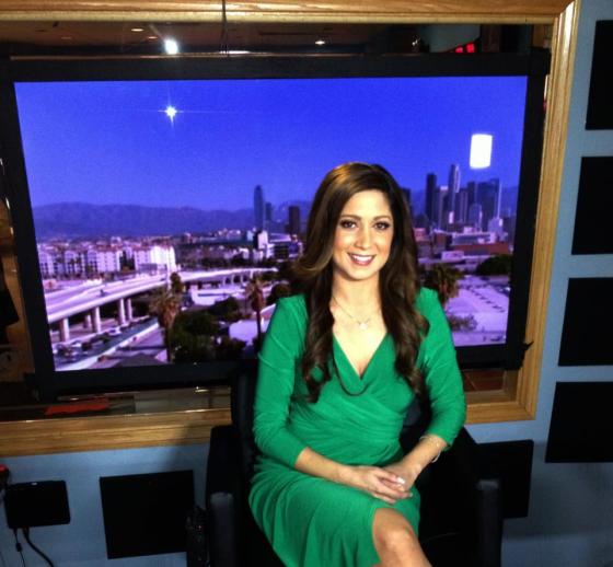 426945_324129991026233_1383094259_n